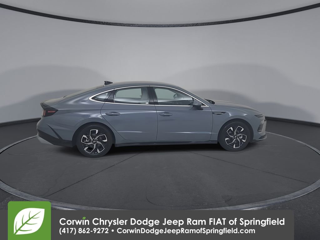 Used 2025 Hyundai Sonata SEL image 16