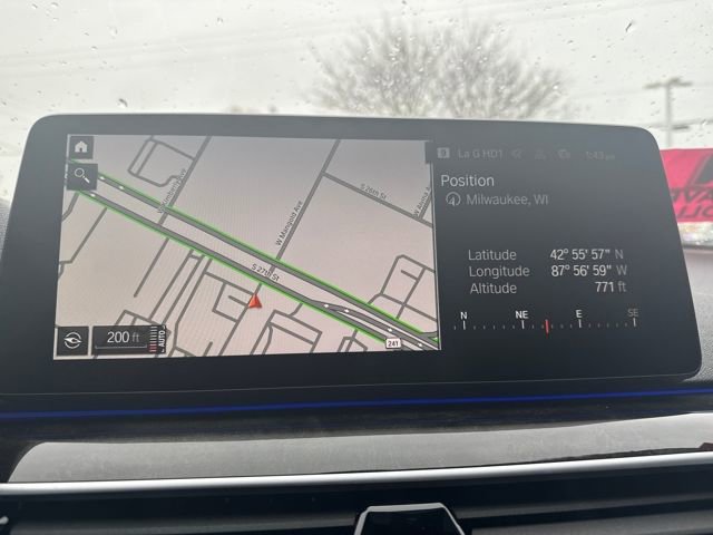 Used 2022 BMW 540i xDrive w/ Executive Package image 36