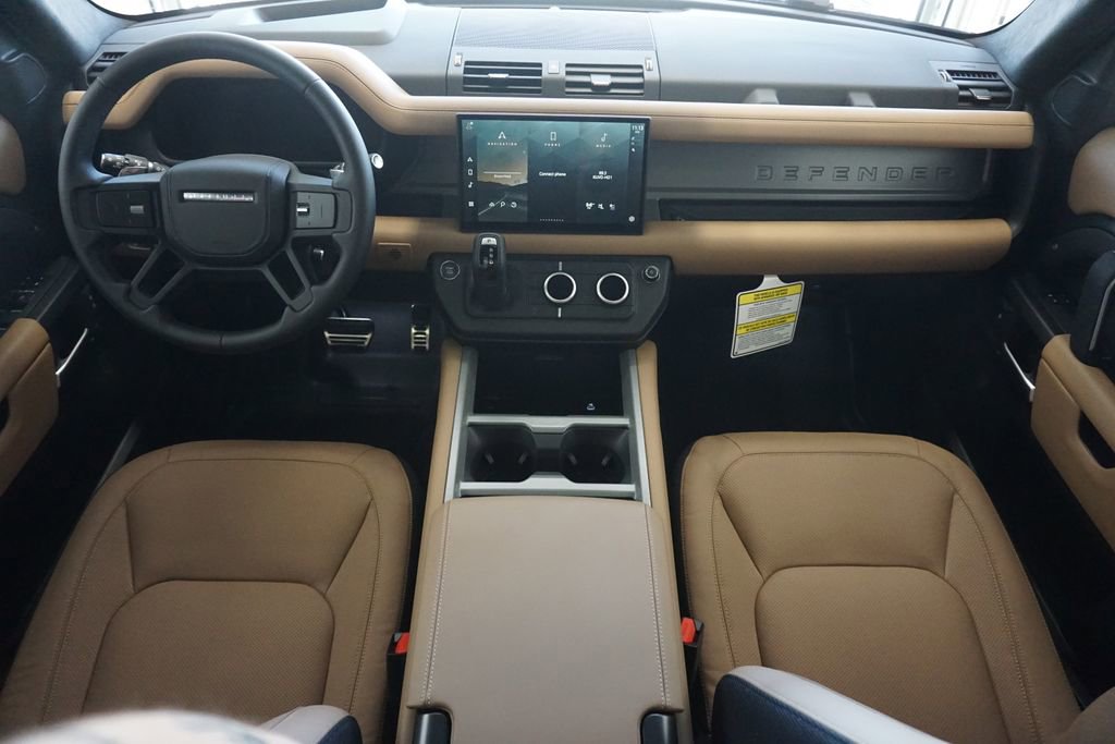 New 2025 Land Rover Defender 130 V8 image 9