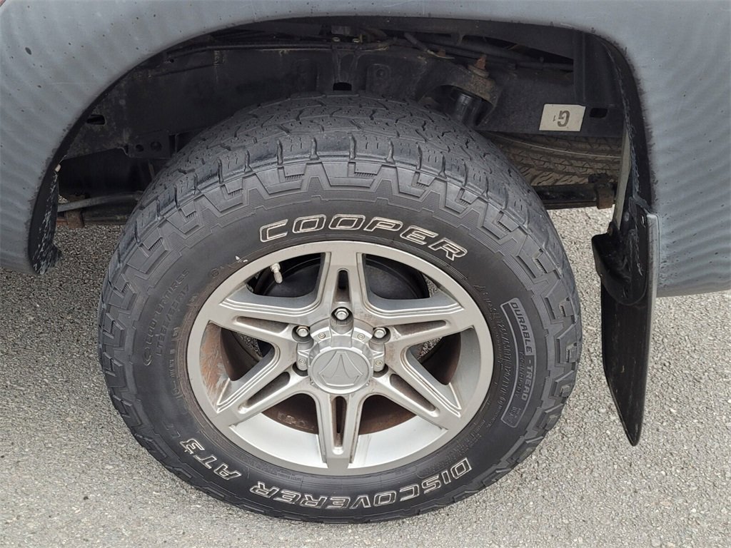 Used 2013 Toyota Tacoma 4x4 Double Cab image 10