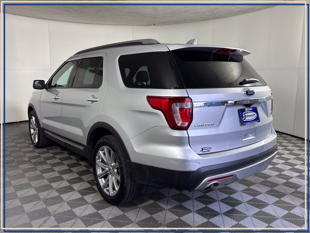 Used 2017 Ford Explorer Limited AWD/4WD image 11