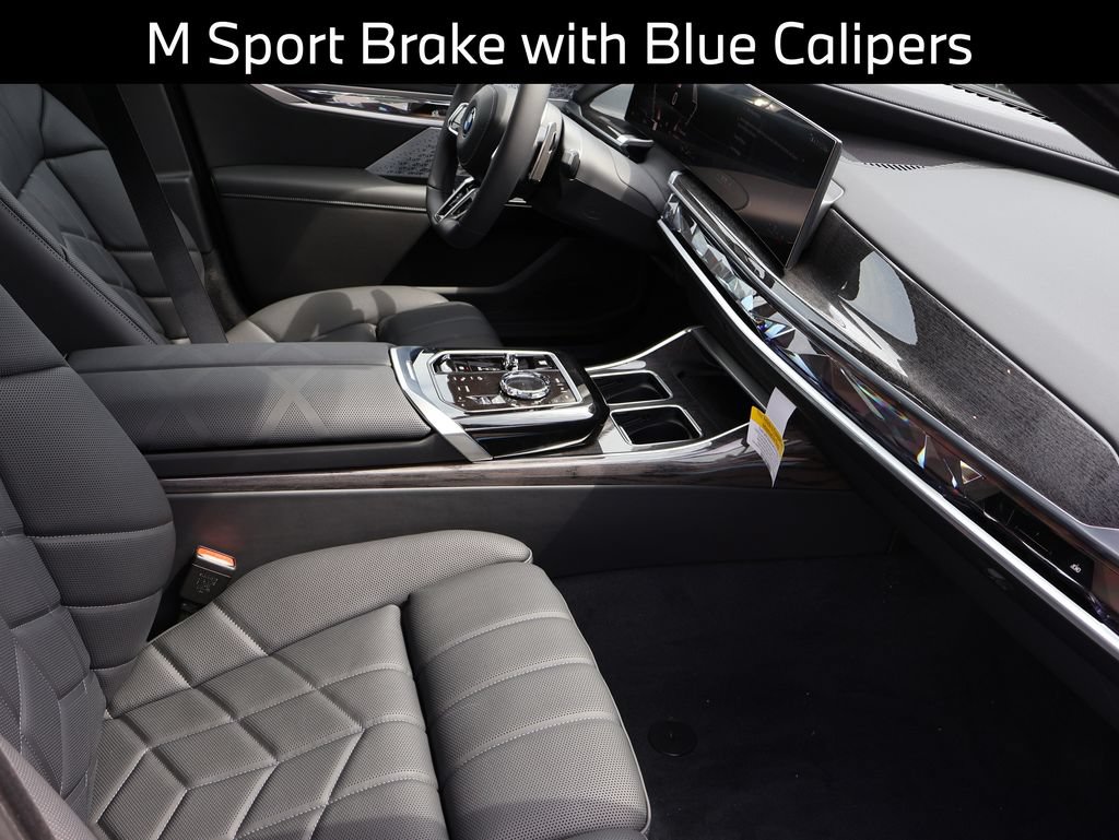 New 2026 BMW 760i xDrive w/ Executive Package AWD/4WD image 11