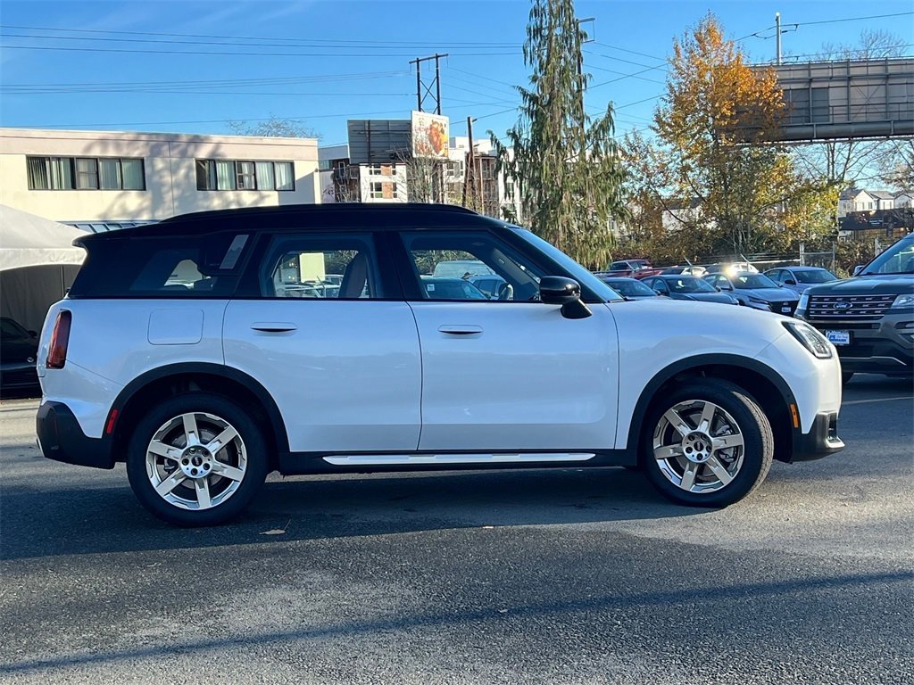 Used 2025 MINI Cooper Countryman S image 4
