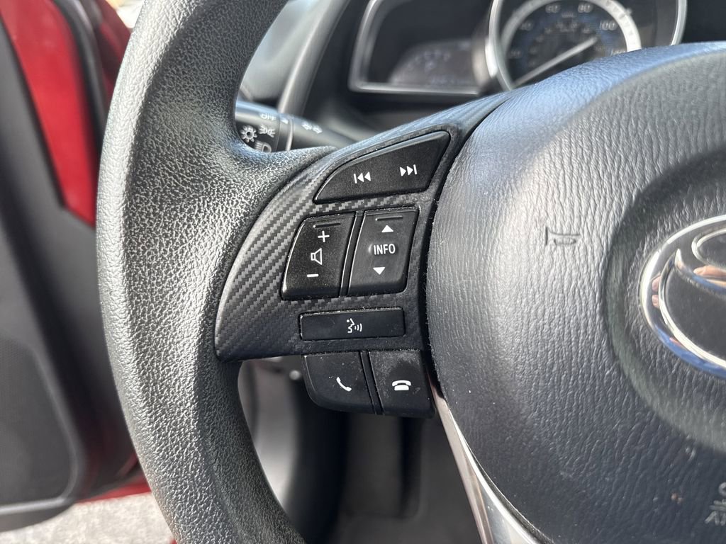 Used 2018 Toyota Yaris iA image 16