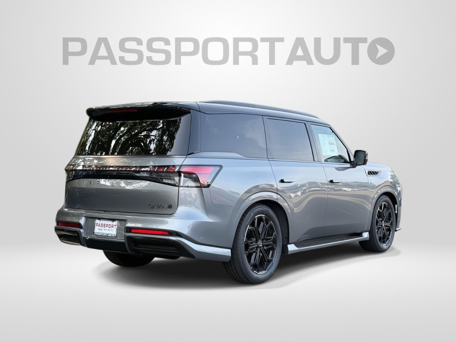 New 2027 INFINITI QX80 Sensory AWD/4WD image 6