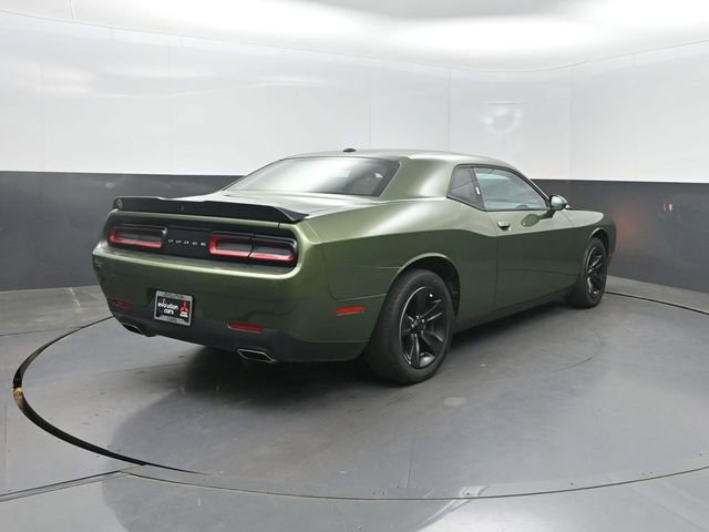 Used 2023 Dodge Challenger SXT RWD image 27