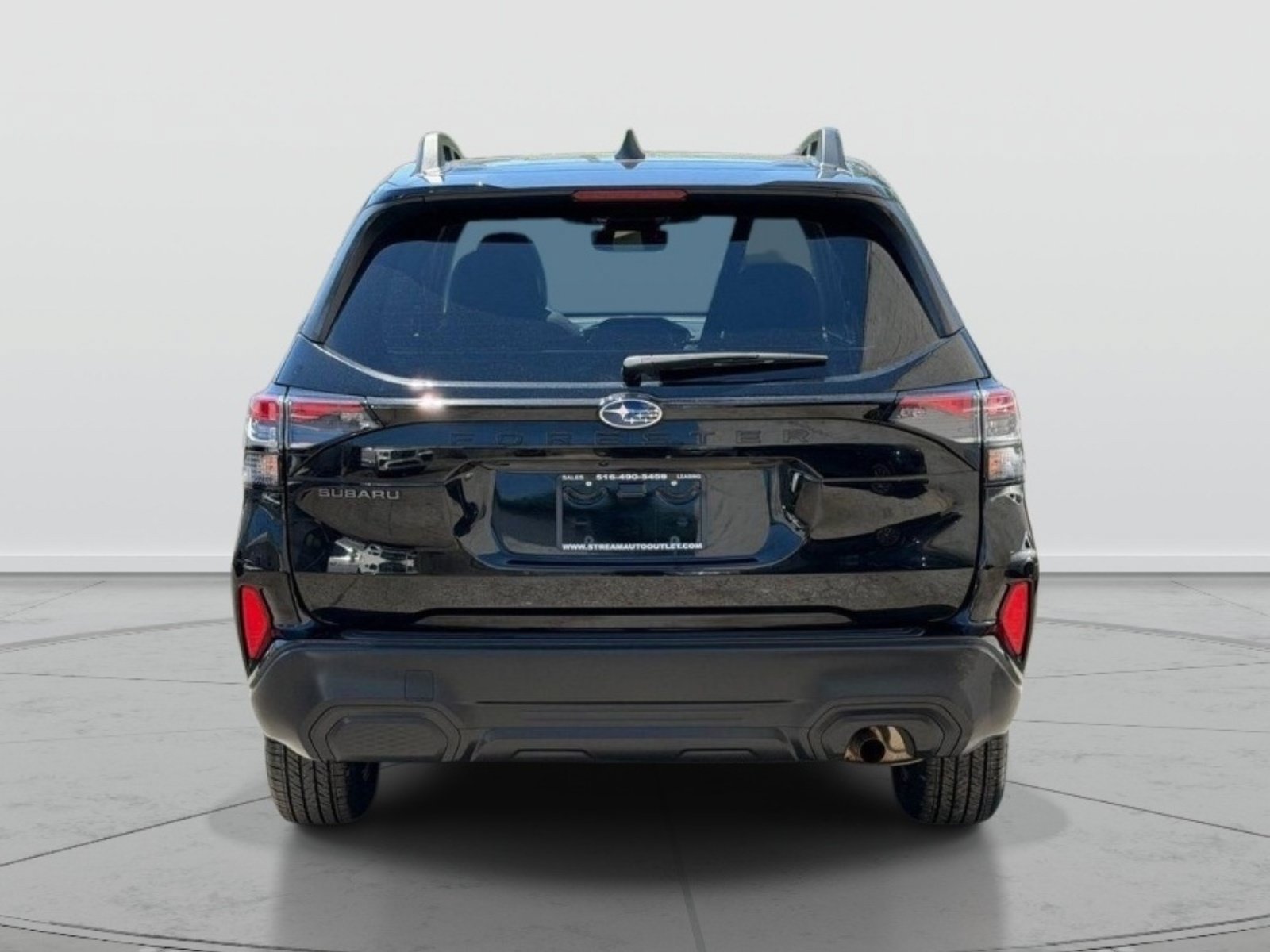 Used 2025 Subaru Forester Premium AWD/4WD image 6