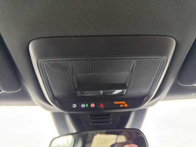 New 2026 Chevrolet Equinox EV LT image 20