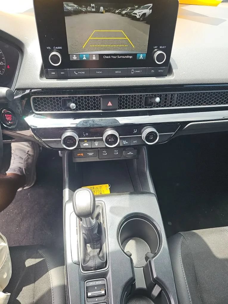 Used 2025 Honda Civic Sport image 17