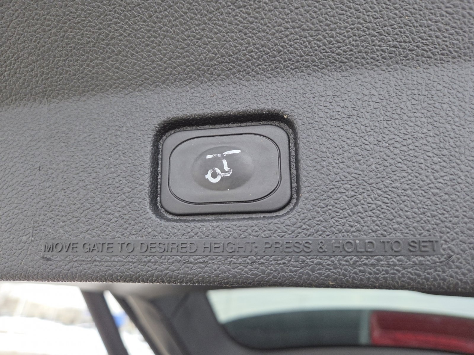 Used 2016 Ford Explorer XLT w/ Equipment Group 202A image 19