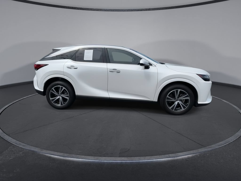 Used 2026 Lexus RX 350 Premium w/ Accessory Package (Z1) FWD image 2