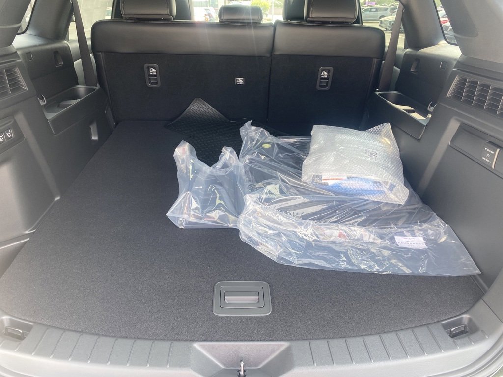 New 2025 MAZDA CX-70 Plug-In Hybrid w/ Premium Plus image 6