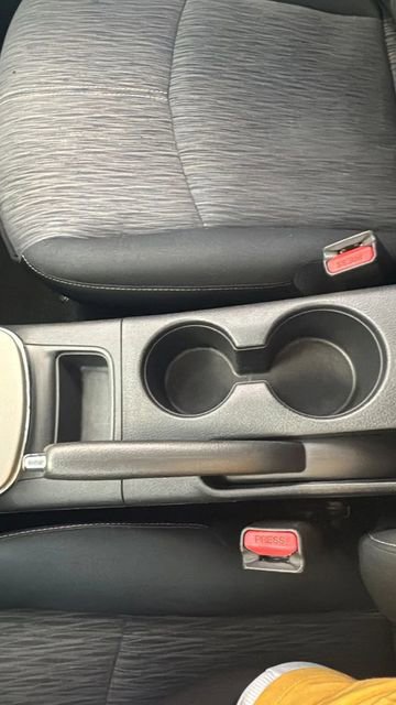 Used 2014 Nissan Sentra SV image 16