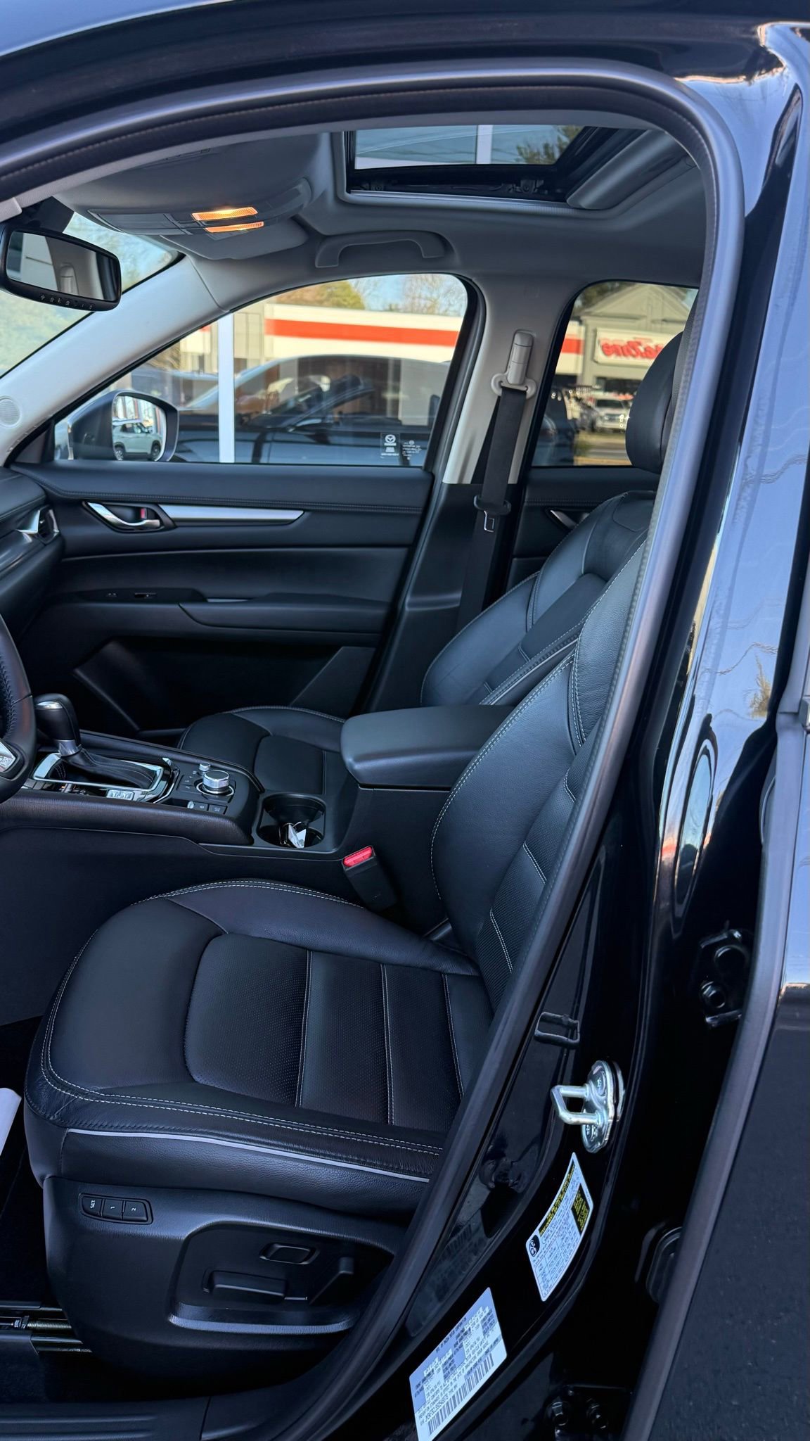 Used 2025 MAZDA CX-5 AWD 2.5 S w/ Preferred Package image 11