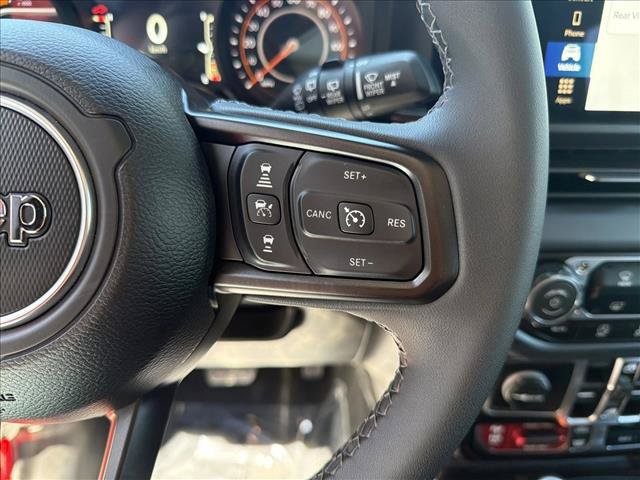 Used 2026 Jeep Wrangler Unlimited Rubicon AWD/4WD image 16
