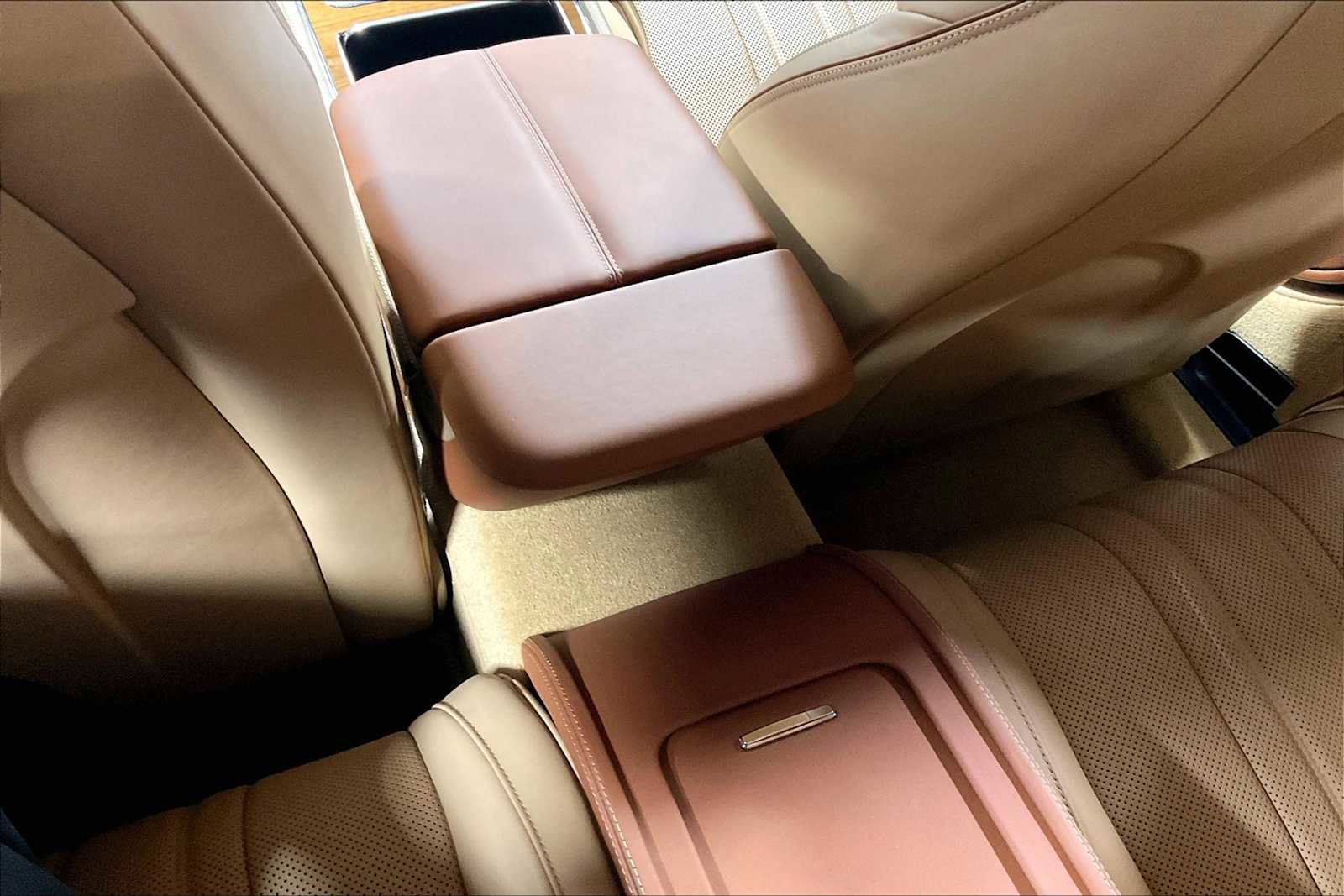 Used 2022 Bentley Continental GT image 27