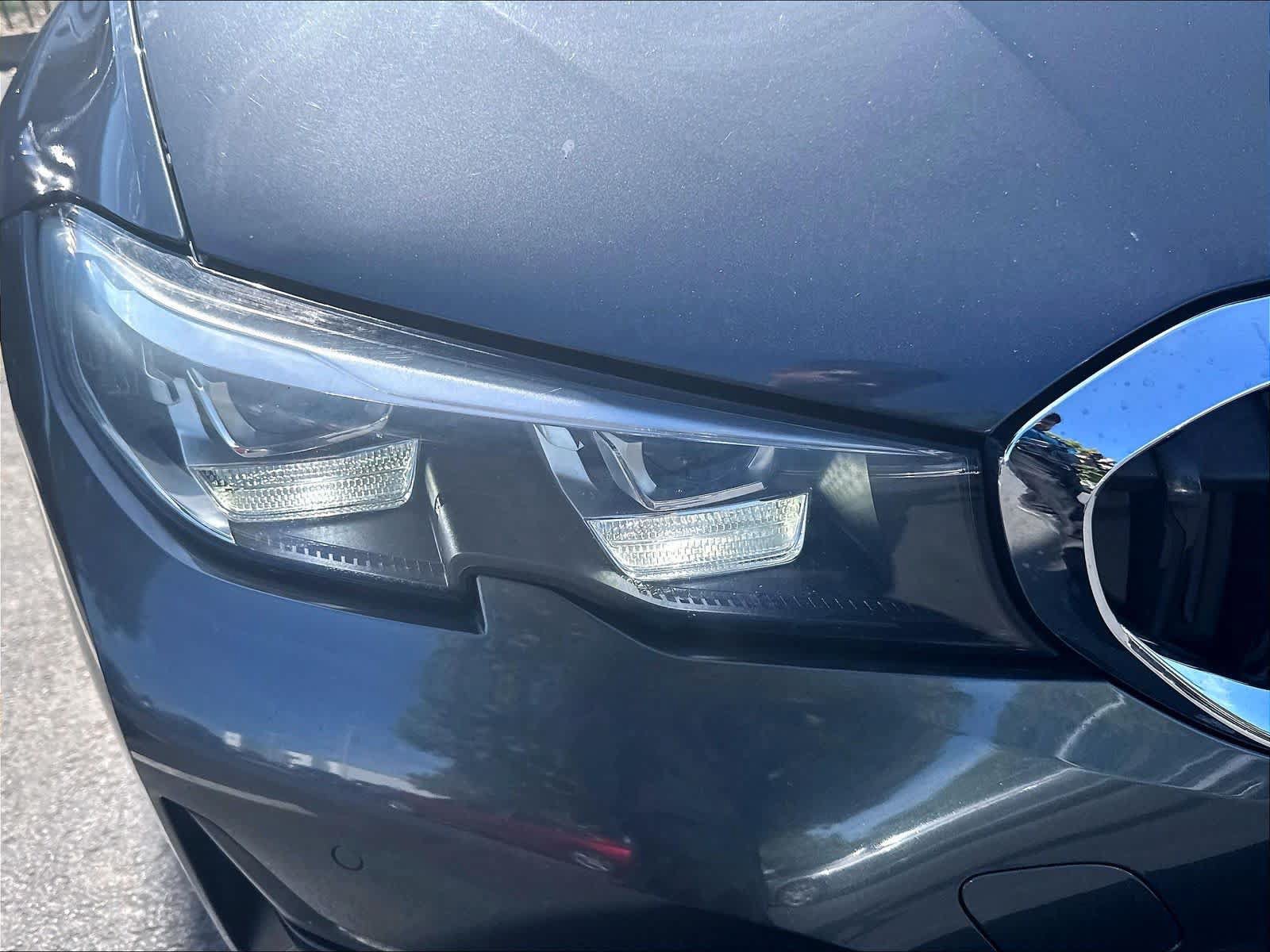 Used 2020 BMW 330i Sedan w/ Driving Assistance Package RWD image 31