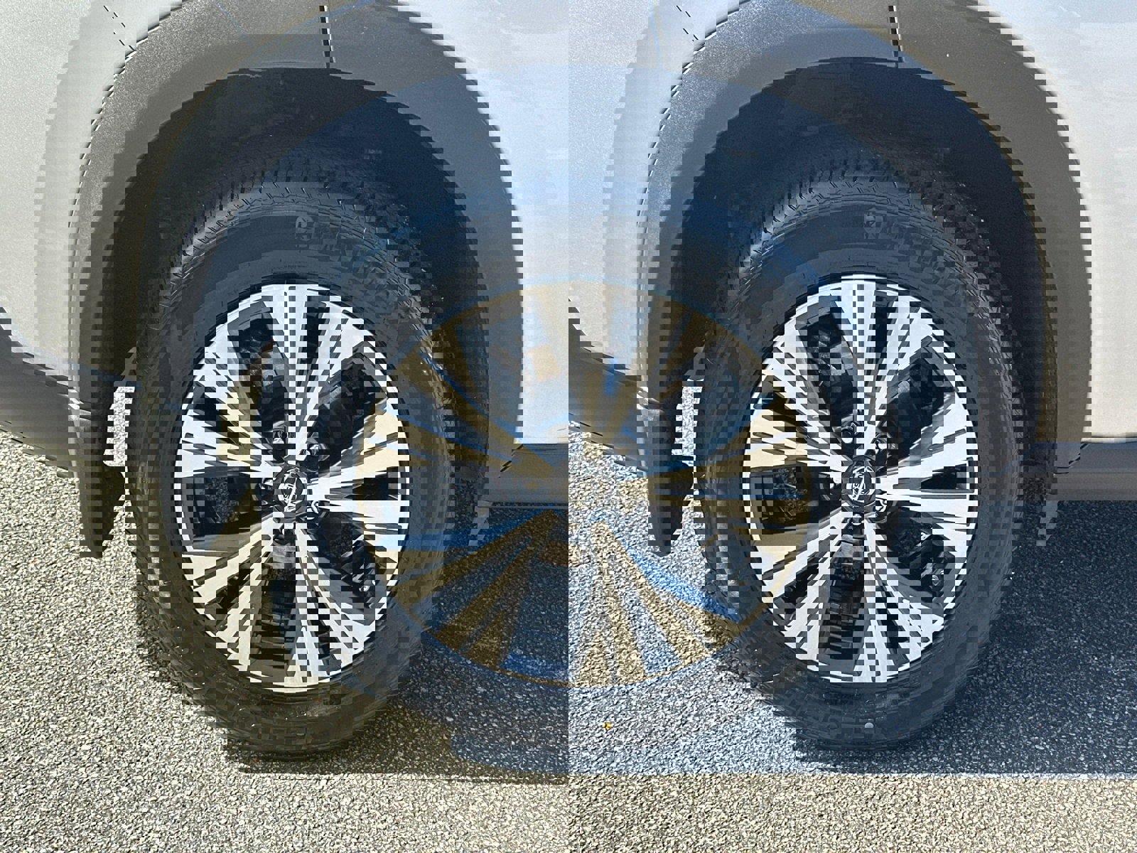 Used 2021 Nissan Rogue SV w/ Premium Package image 17