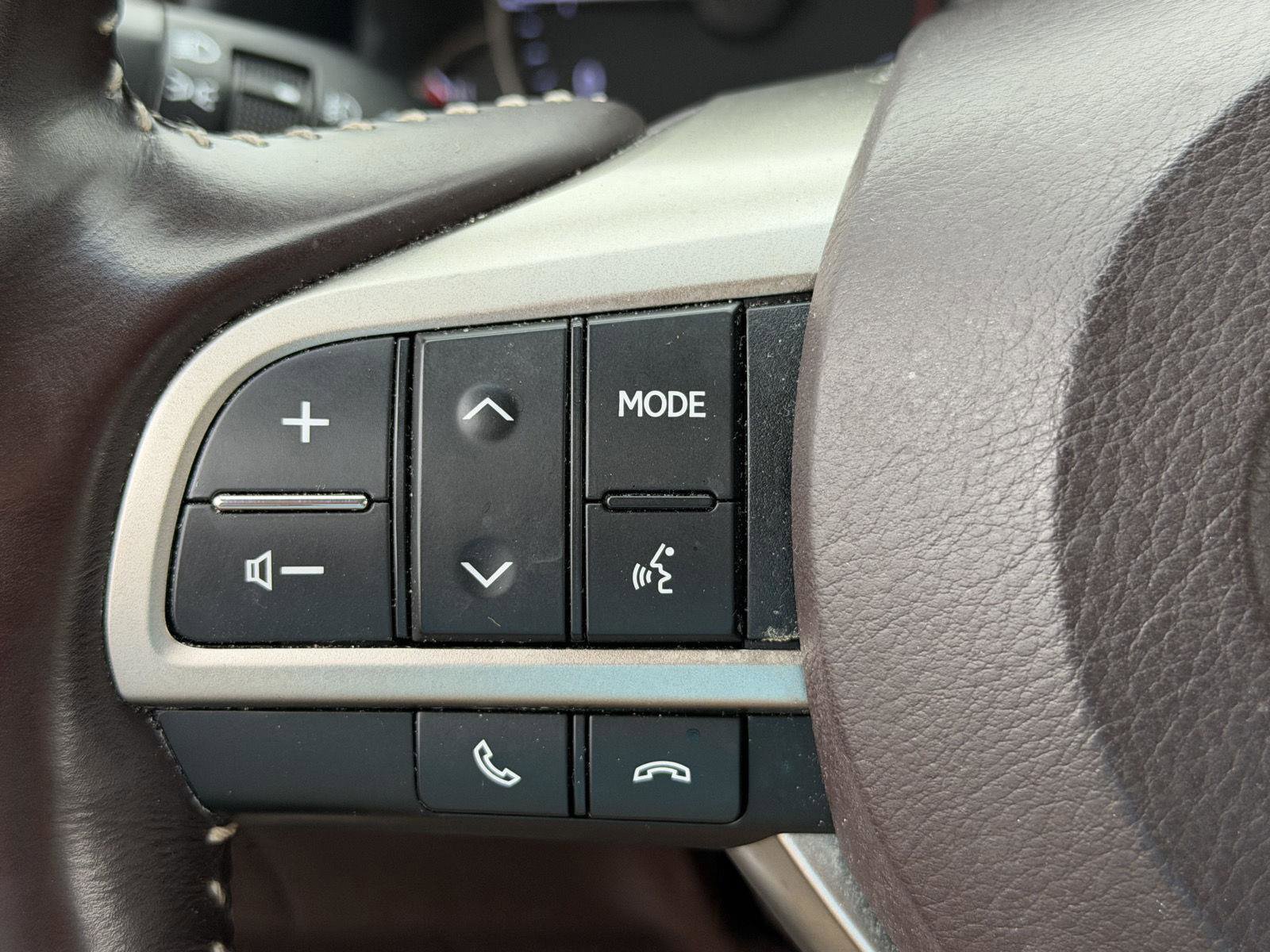 Used 2018 Lexus RX 350L FWD image 18