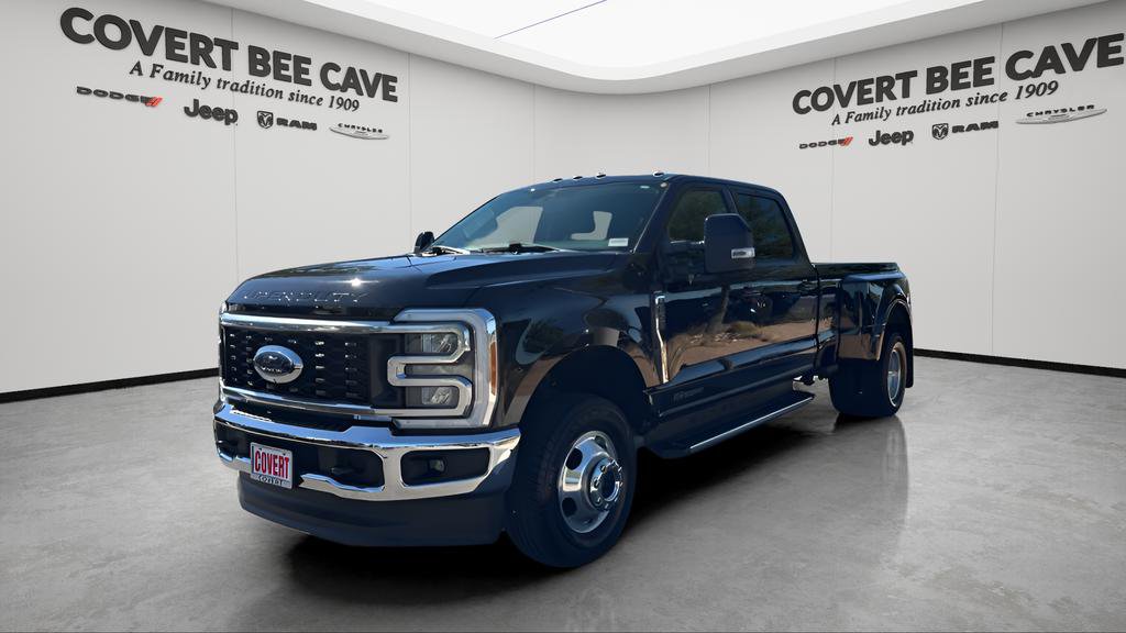 Used 2023 Ford F350 Lariat w/ Snow Plow Prep Package image 3