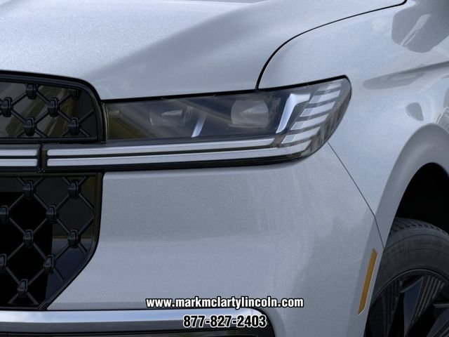 New 2026 Lincoln Navigator Reserve w/ Jet Appearance Package AWD/4WD image 18