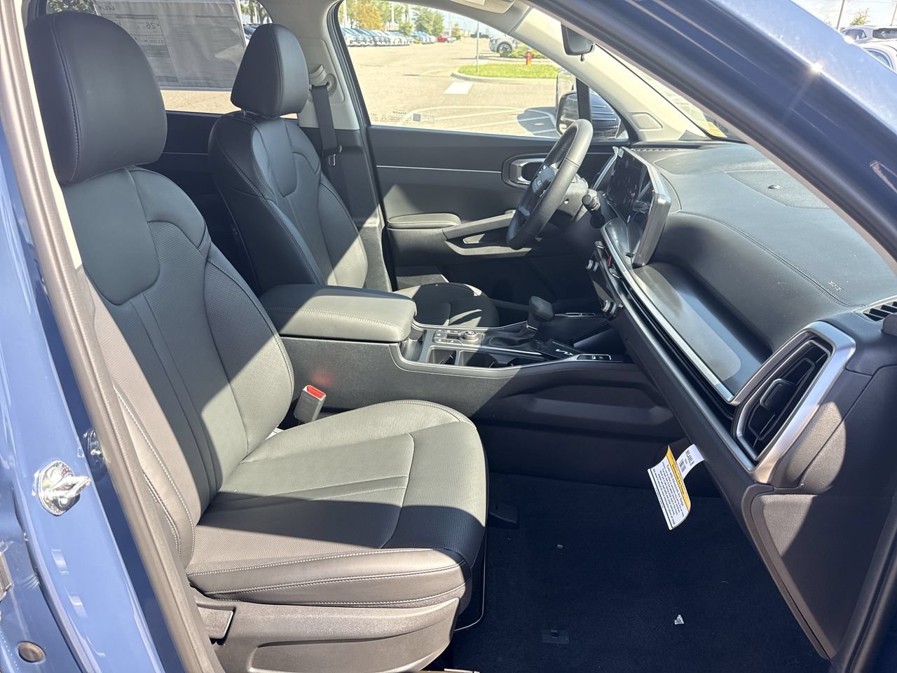 New 2026 Kia Sorento S w/ S Panoramic Sunroof Package FWD image 27