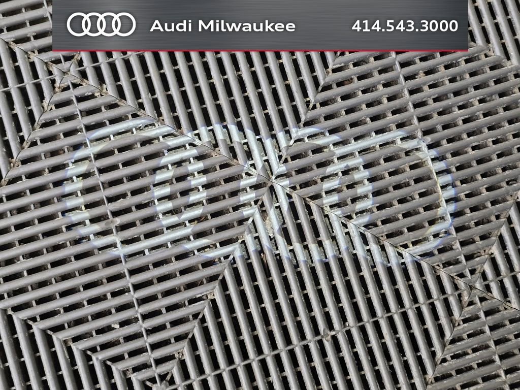 Used 2023 Audi Q8 Premium w/ Convenience Package AWD/4WD image 15