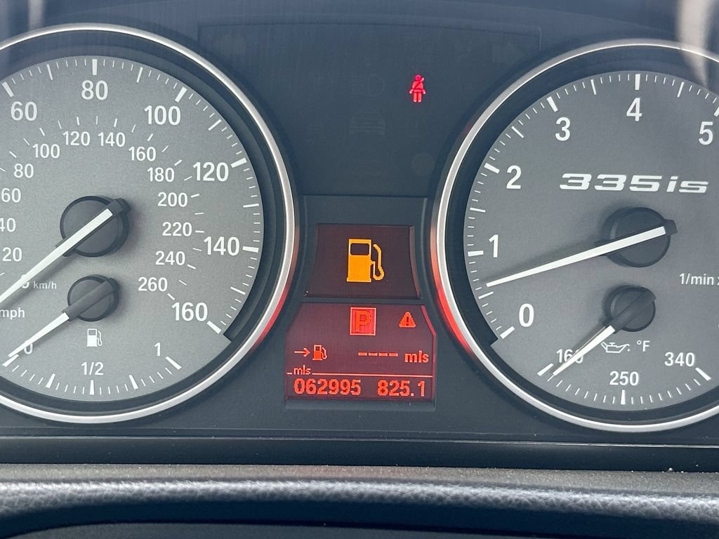 Used 2013 BMW 335is Convertible RWD image 19