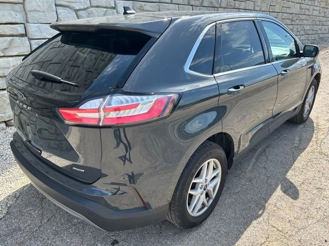 Used 2021 Ford Edge SEL w/ Convenience Package AWD/4WD image 5