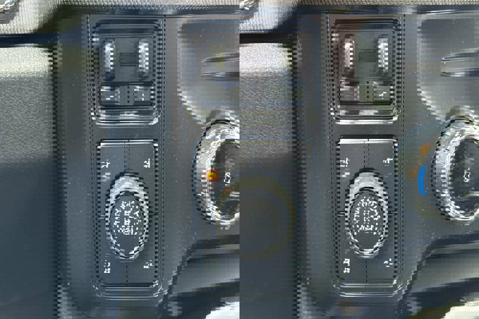 New 2026 Ford F350 Platinum image 28