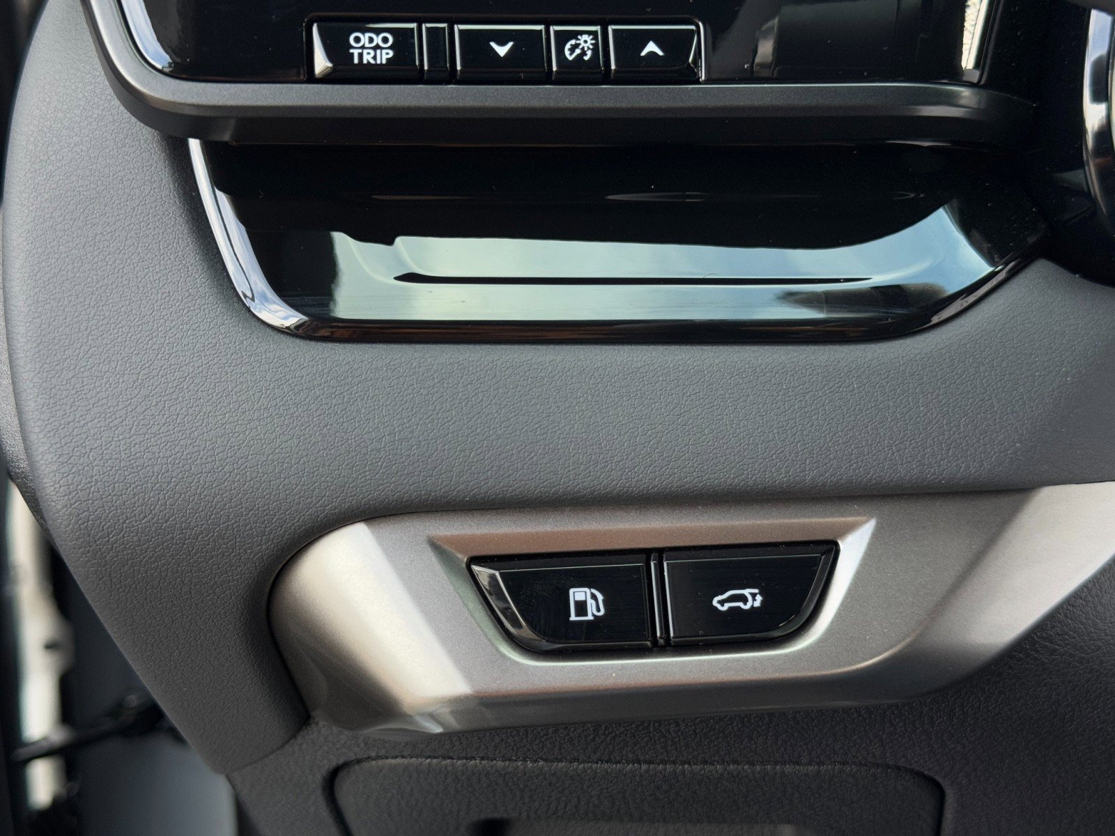 Used 2025 Lexus RX 350 FWD image 17
