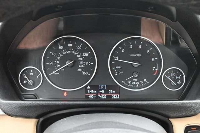 Used 2018 BMW 320i xDrive Sedan AWD/4WD image 36