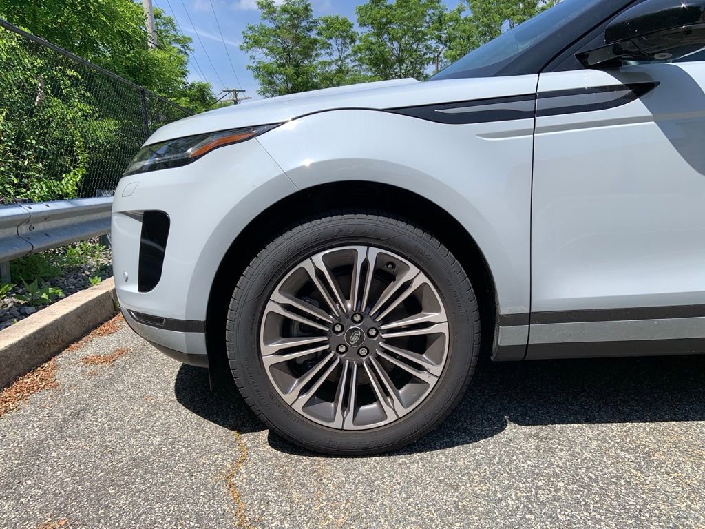 Certified 2024 Land Rover Range Rover Evoque S AWD/4WD image 9