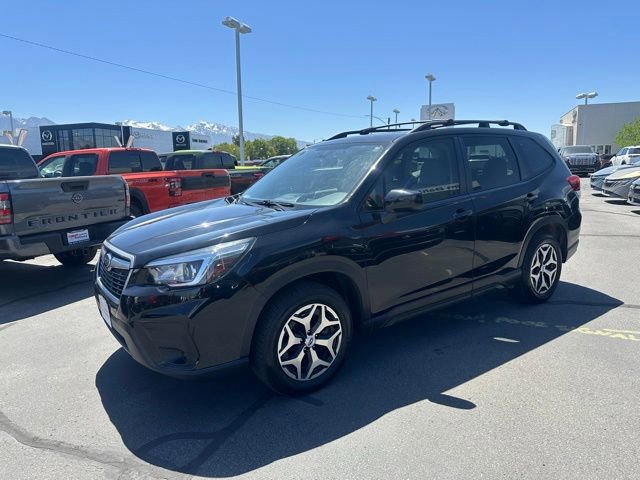 Used 2020 Subaru Forester Premium AWD/4WD image 6
