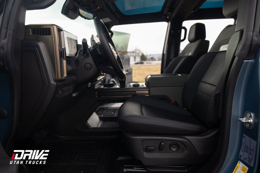 Used 2024 GMC Hummer EV 3X w/ Omega Edition image 26