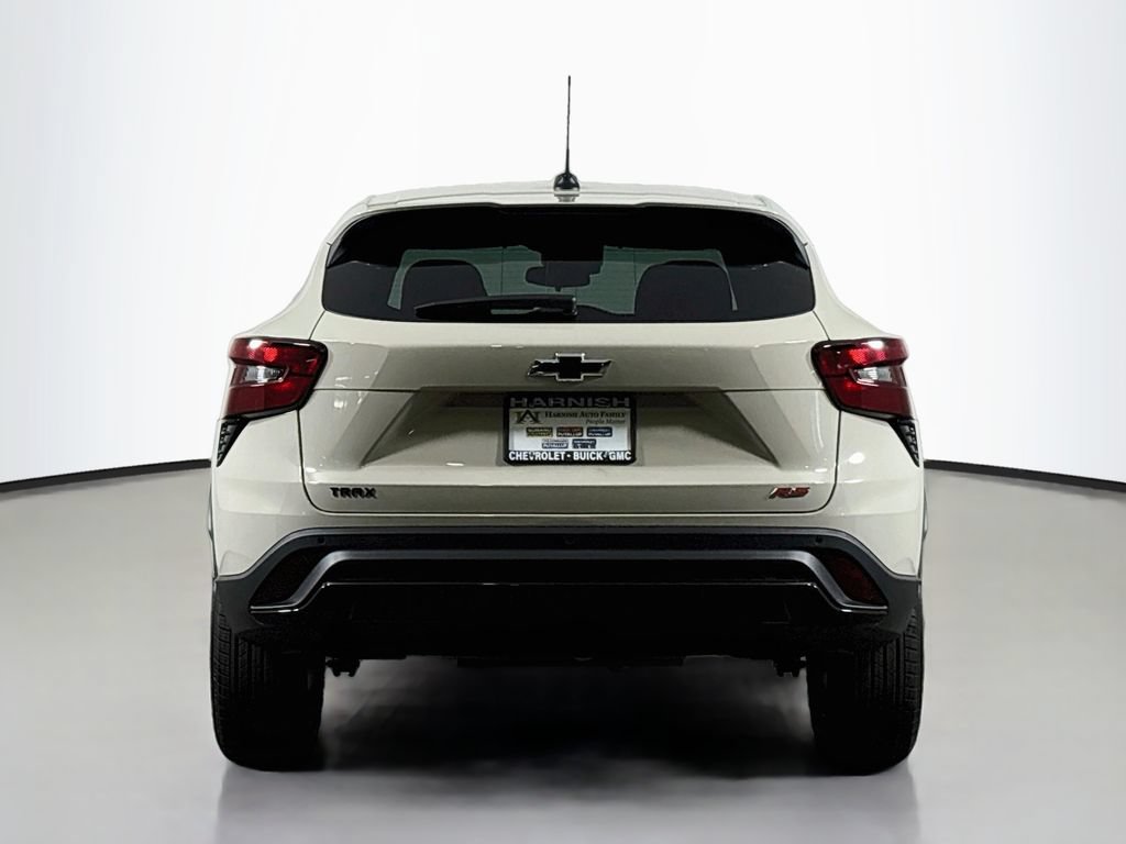 New 2026 Chevrolet Trax RS w/ Driver Confidence Package FWD image 7