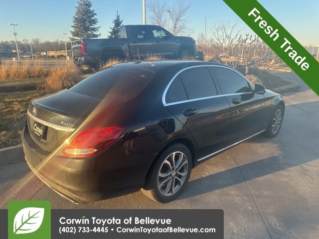 Used 2015 Mercedes-Benz C 300 4MATIC Sedan image 3