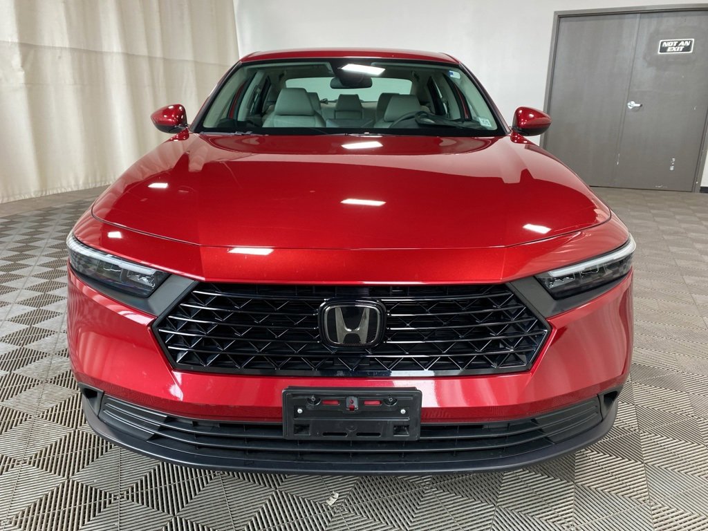 Certified 2023 Honda Accord LX image 3