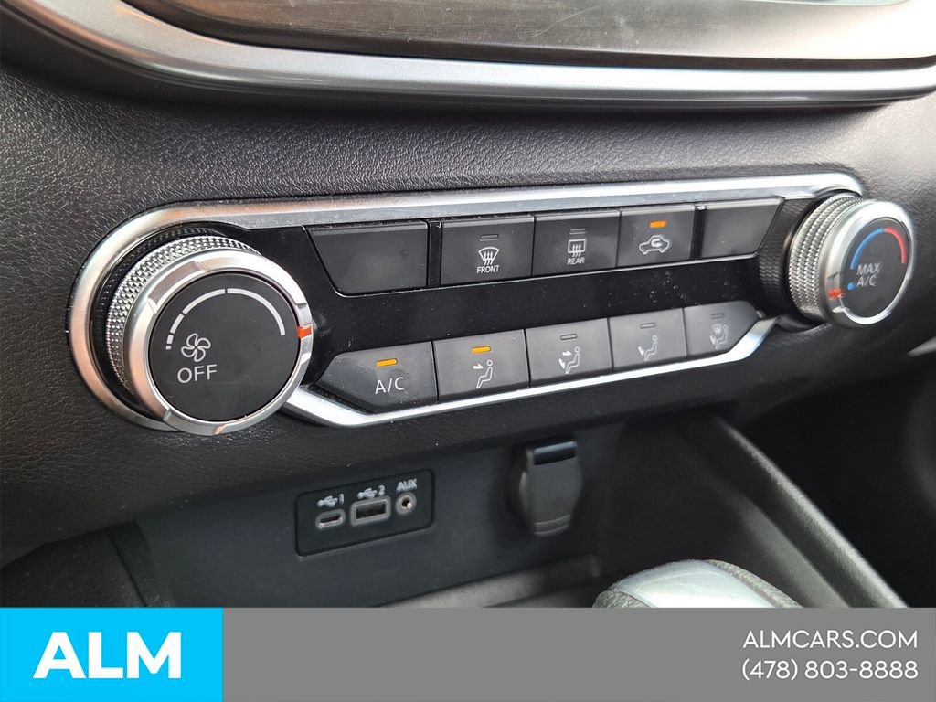 Used 2025 Nissan Altima 2.5 SV FWD image 22