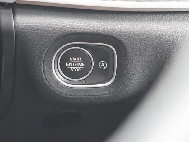 Used 2022 Mercedes-Benz GLE 350 4MATIC w/ Premium Package image 23