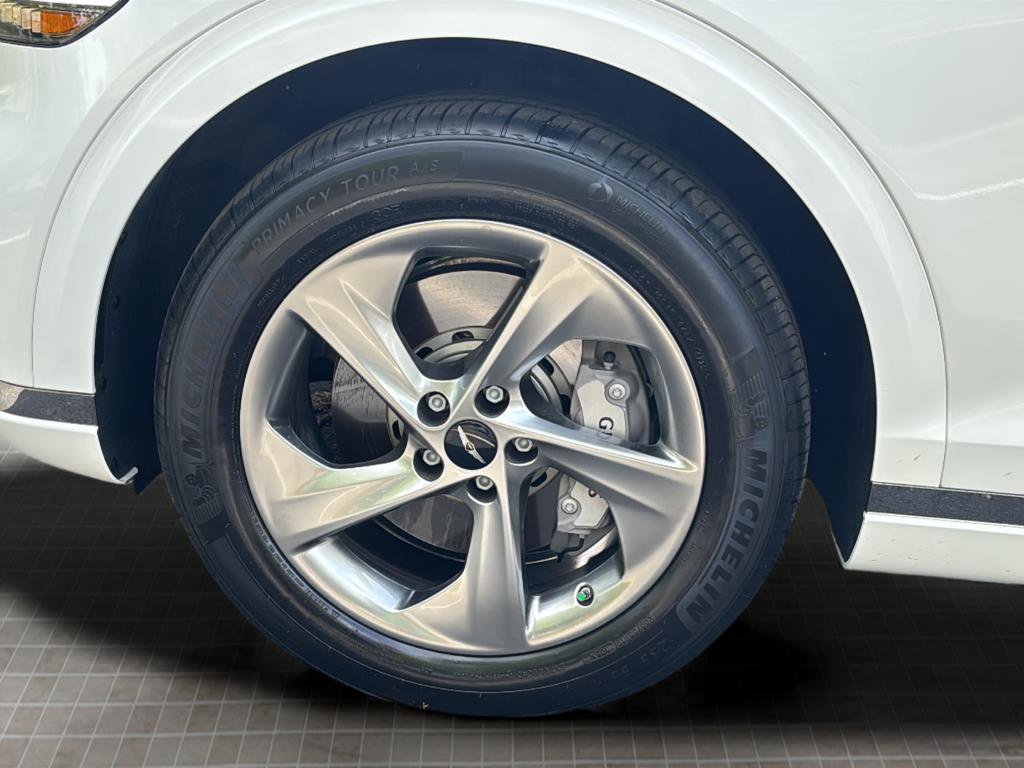 Certified 2026 Genesis GV70 2.5T AWD/4WD image 45