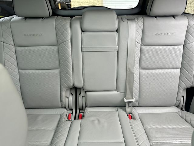 Used 2019 Jeep Grand Cherokee Summit AWD/4WD image 38