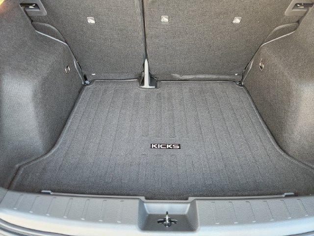 New 2027 Nissan Kicks SV FWD image 27