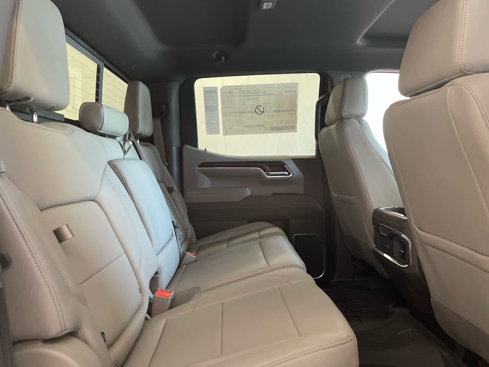 New 2026 GMC Sierra 1500 SLT w/ SLT Premium Plus Package image 32