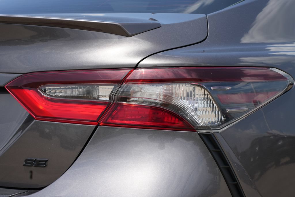 Used 2023 Toyota Camry SE FWD image 19