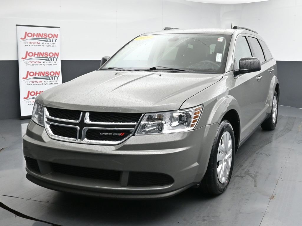 Used 2019 Dodge Journey SE image 4