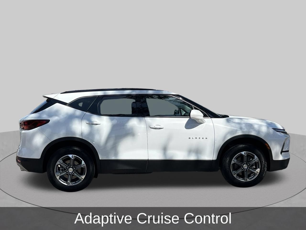 Used 2024 Chevrolet Blazer LT w/ Convenience Package FWD image 6