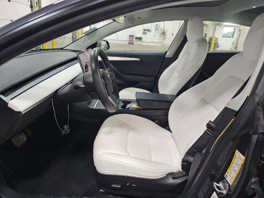 Used 2021 Tesla Model 3 Long Range image 3