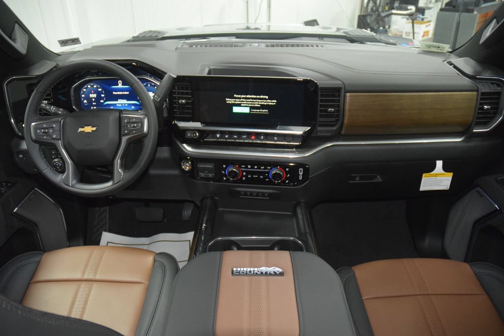 New 2026 Chevrolet Silverado 2500 High Country w/ High Country Premium Package AWD/4WD image 33
