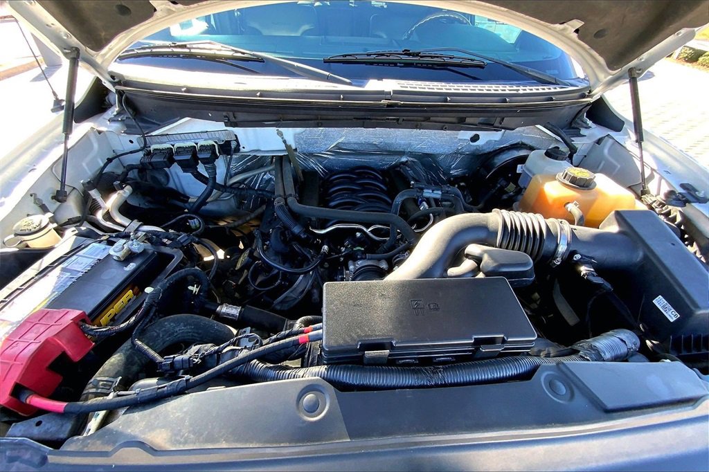 Used 2013 Ford F150 Platinum image 29